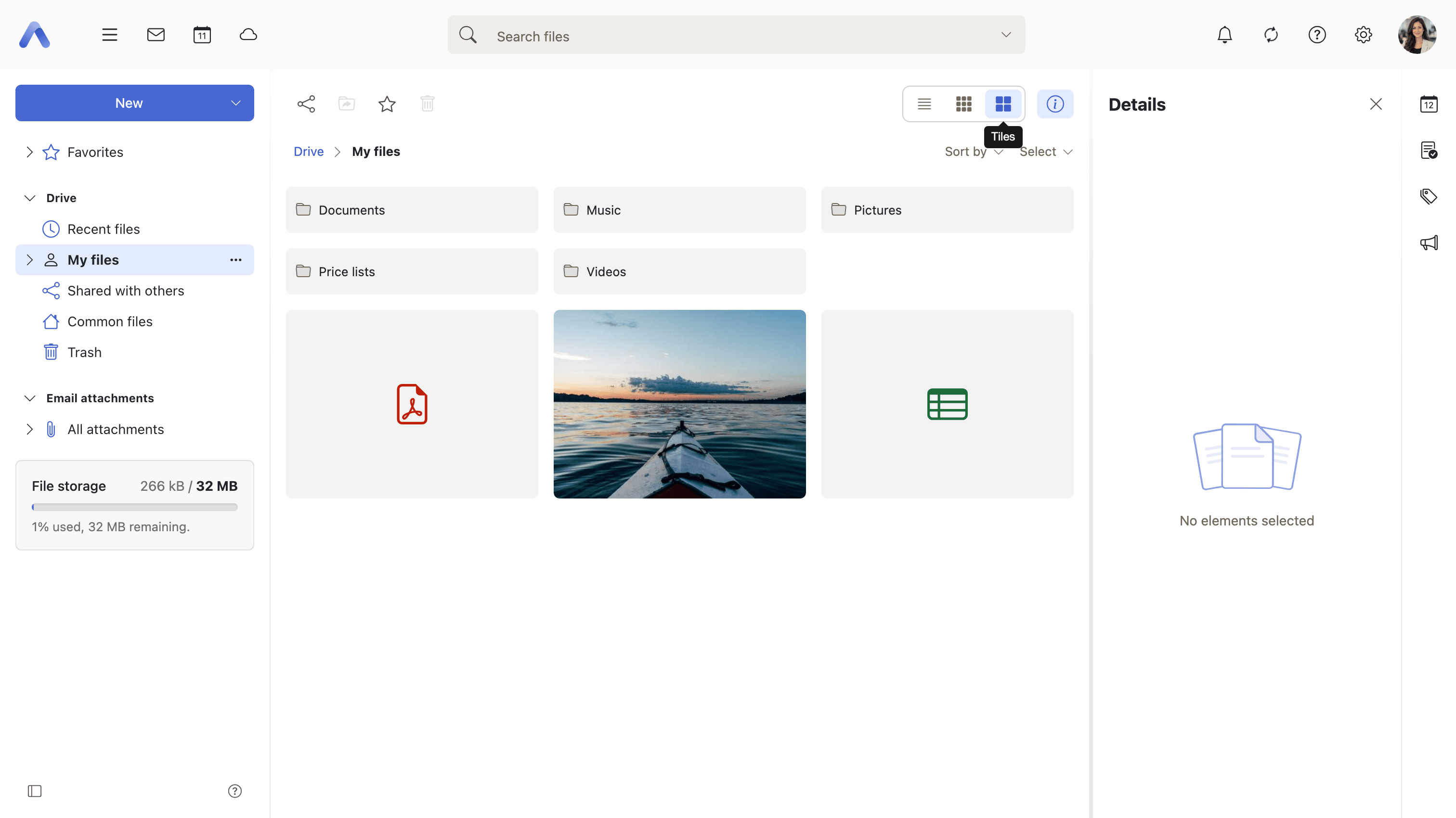 Drive in tile layout, with the three layout buttons in the toolbar above it