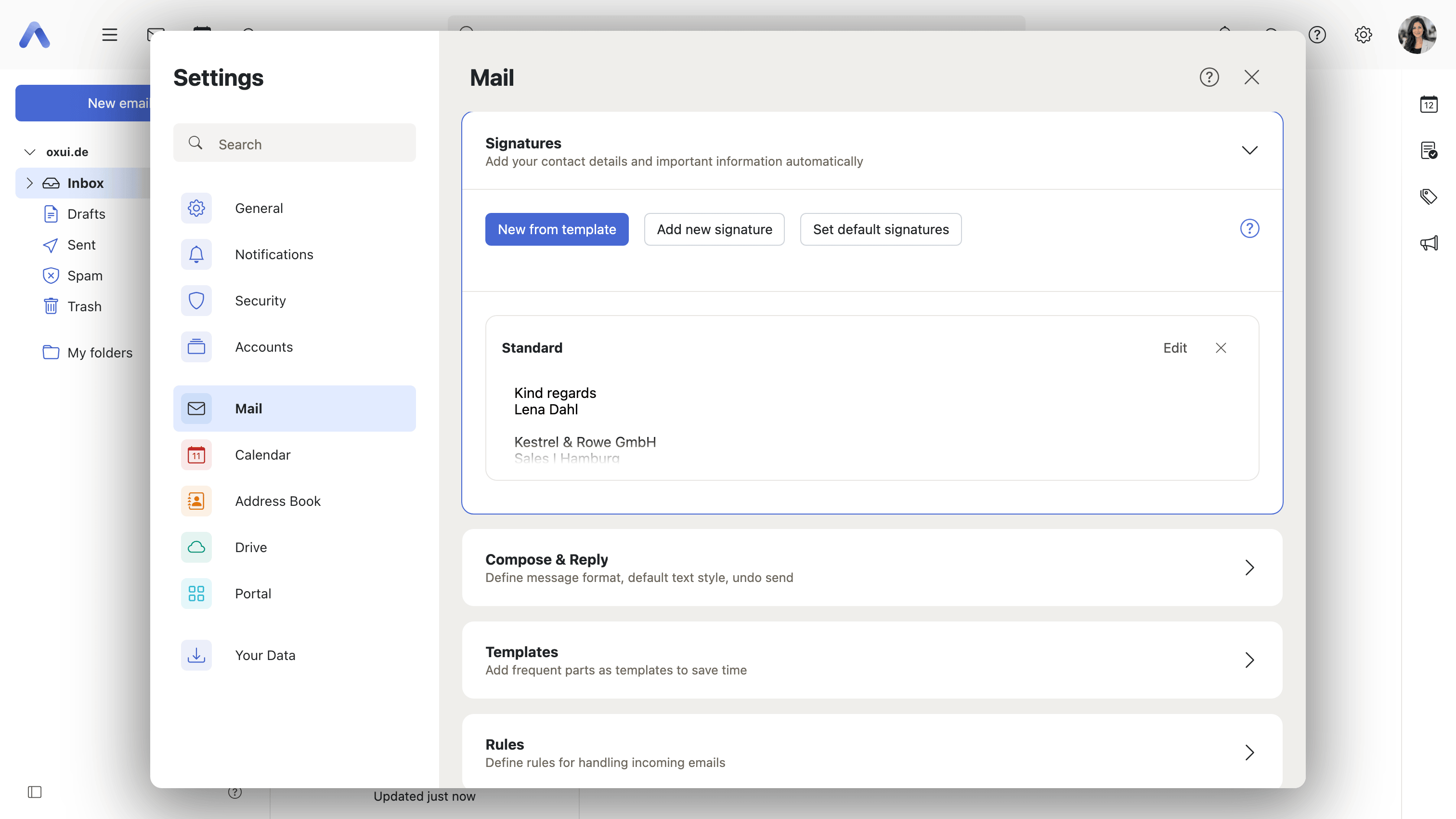 The Signatures section of the mail settings, with a signature to edit, delete or set as the default
